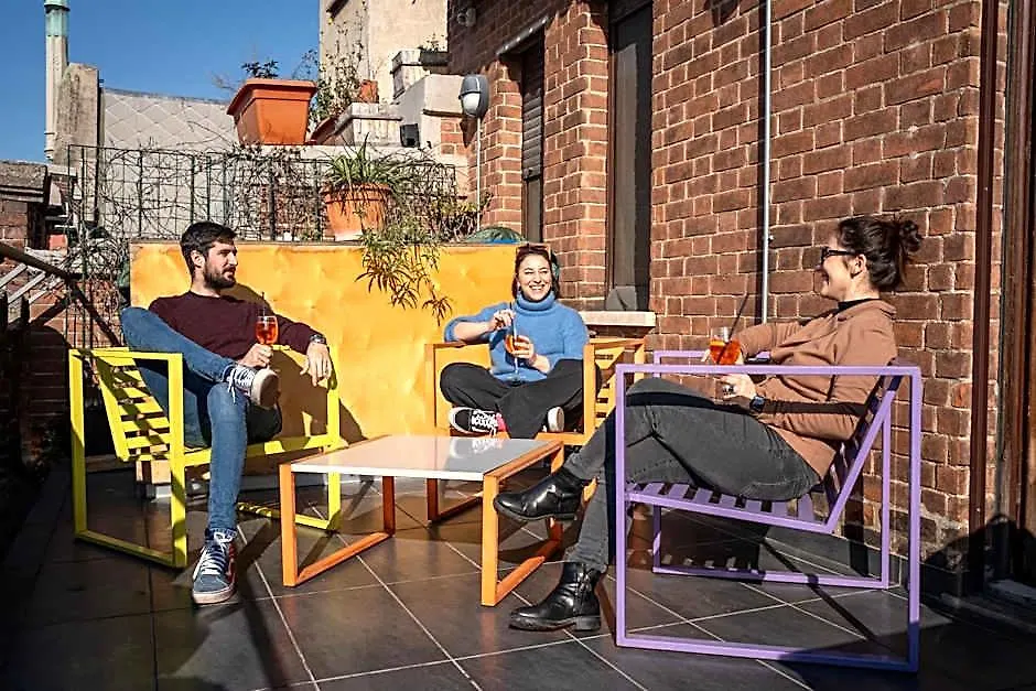 Babila Hostel & Bistrot-1